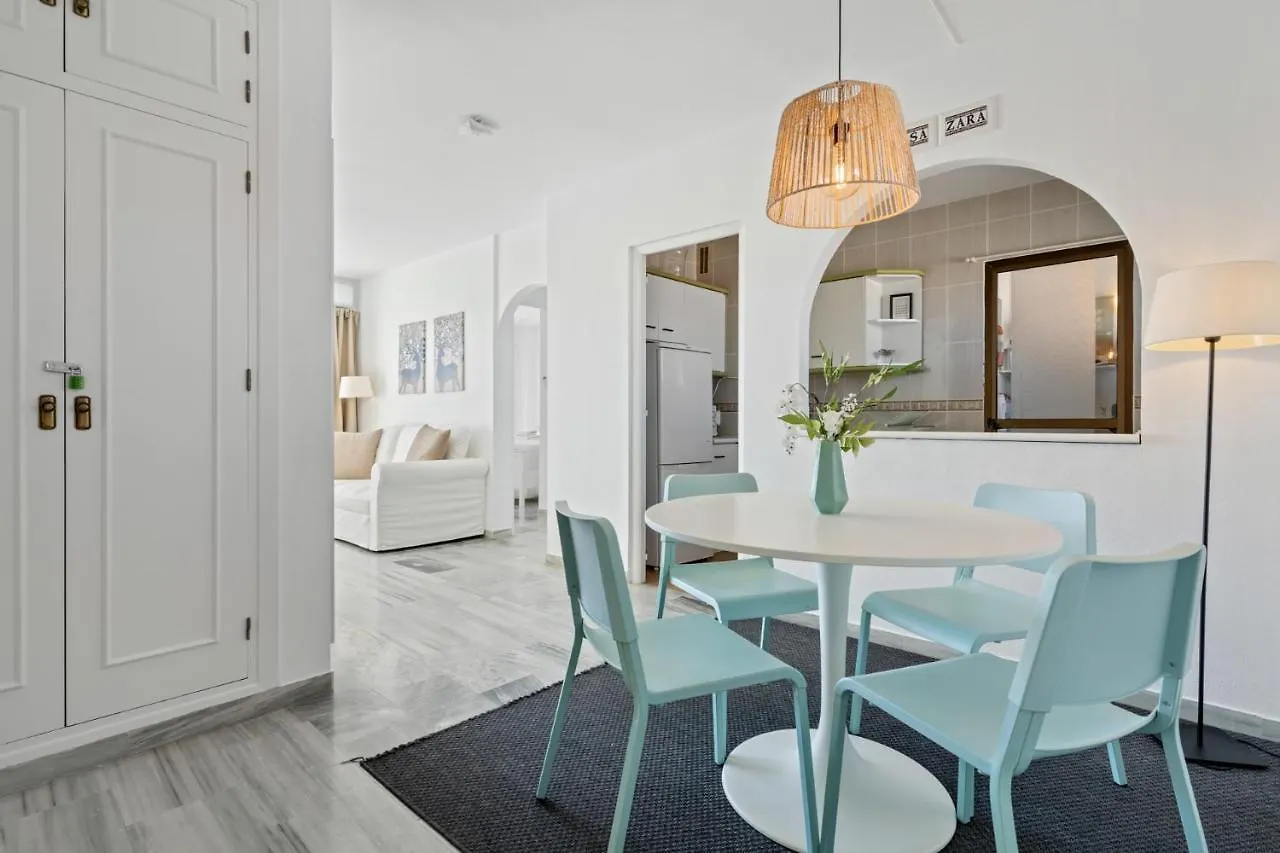 Puebla Lucia Flat With Pool In Fuengirola Ref 117 Apartment